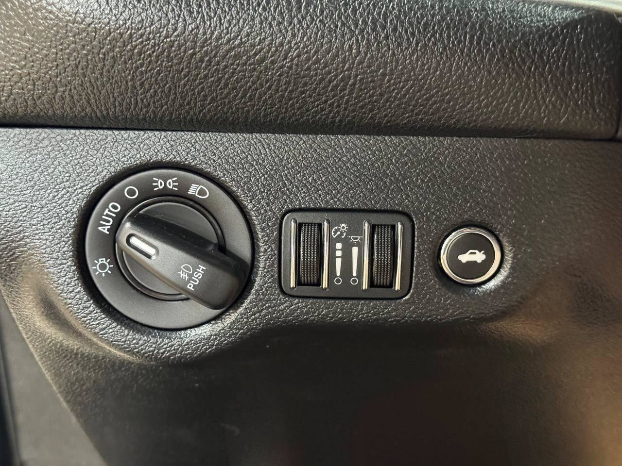 Used 2016 Dodge Challenger R/T Plus RWD image 16