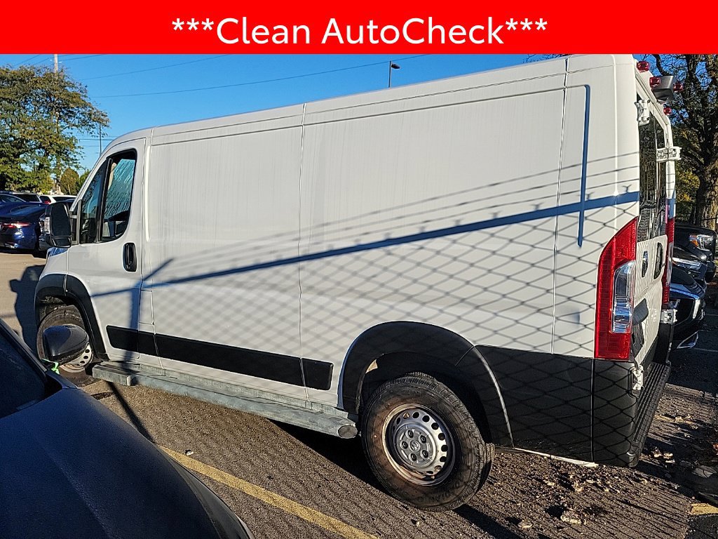 Used 2025 RAM ProMaster 2500 w/ U-Haul Equipment Group FWD image 4
