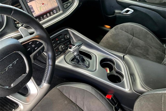 Used 2015 Dodge Challenger SRT image 14