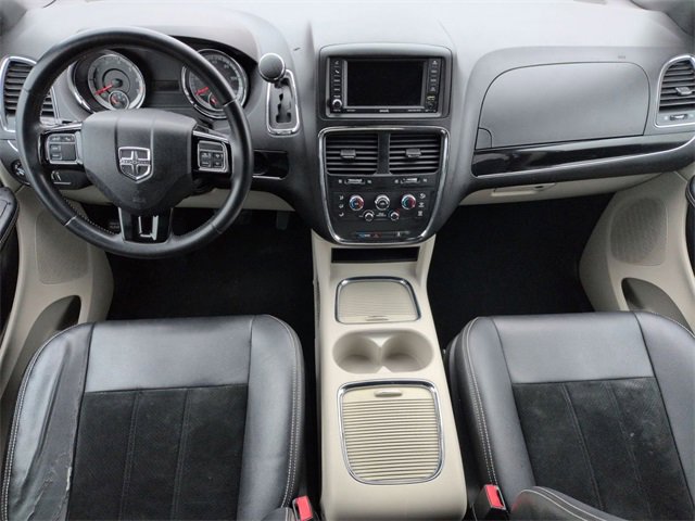 Used 2018 Dodge Grand Caravan SXT image 25