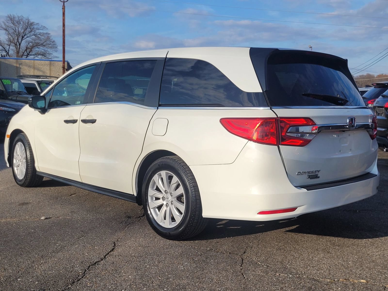 Used 2019 Honda Odyssey LX image 12
