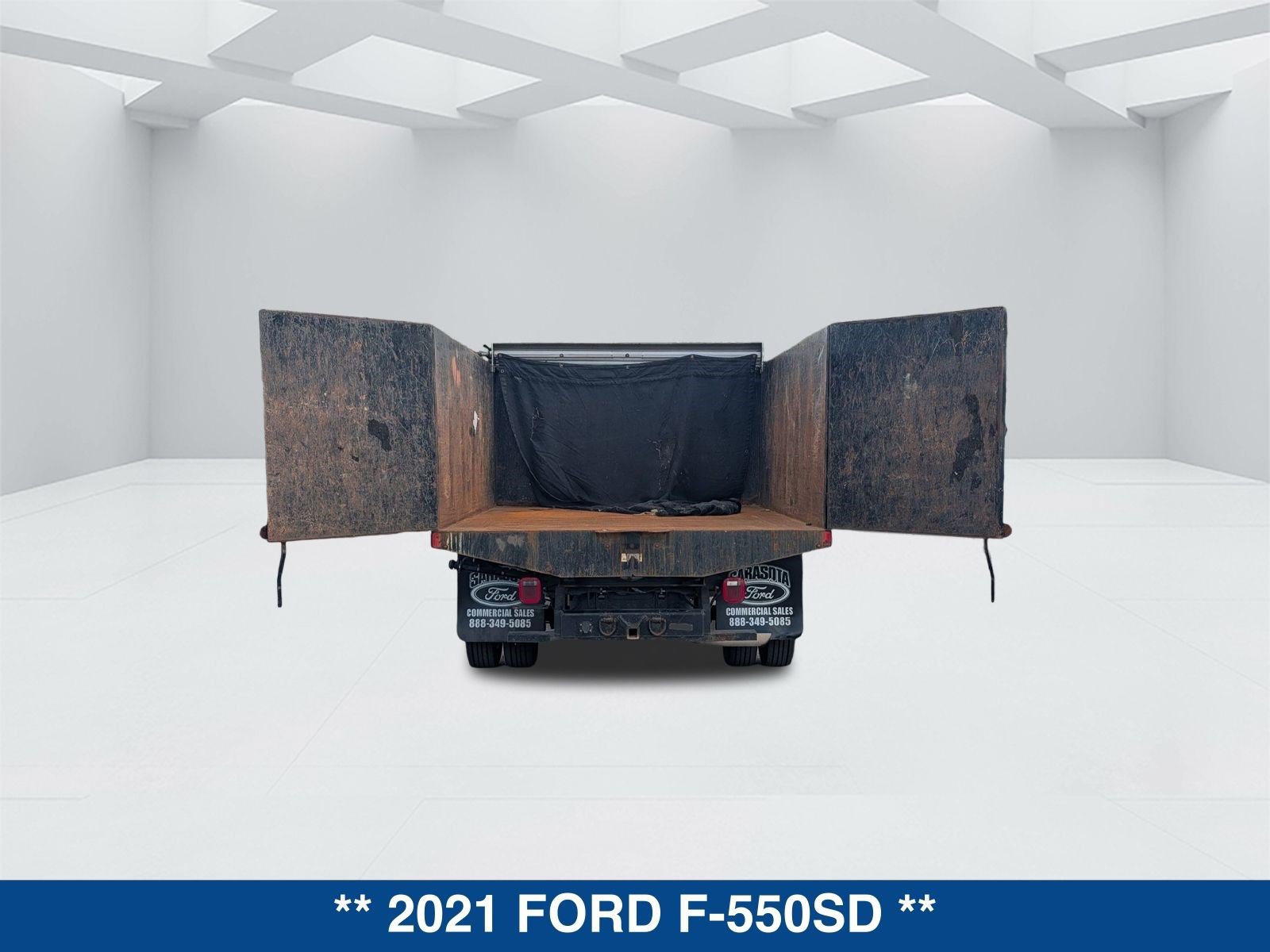 Used 2021 Ford F550 4x4 Crew Cab Super Duty image 13