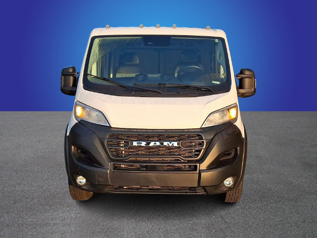 Used 2025 RAM ProMaster 2500 w/ Convenience Group FWD image 2