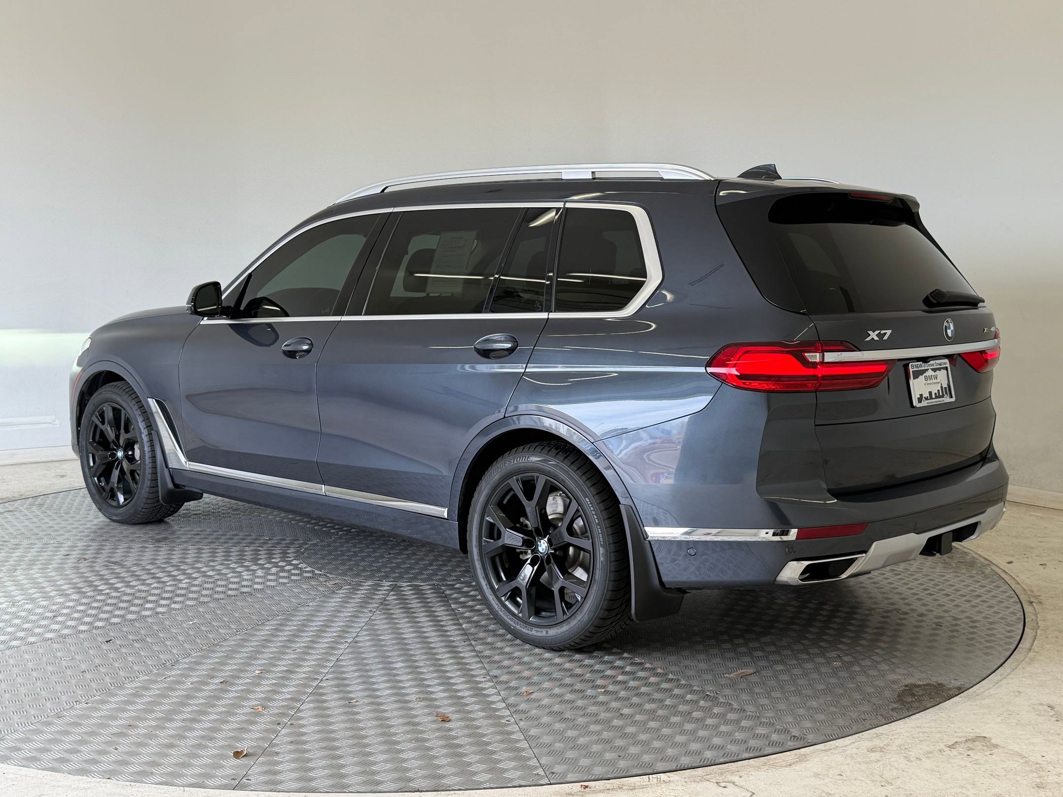 Used 2019 BMW X7 xDrive40i w/ Premium Package image 3