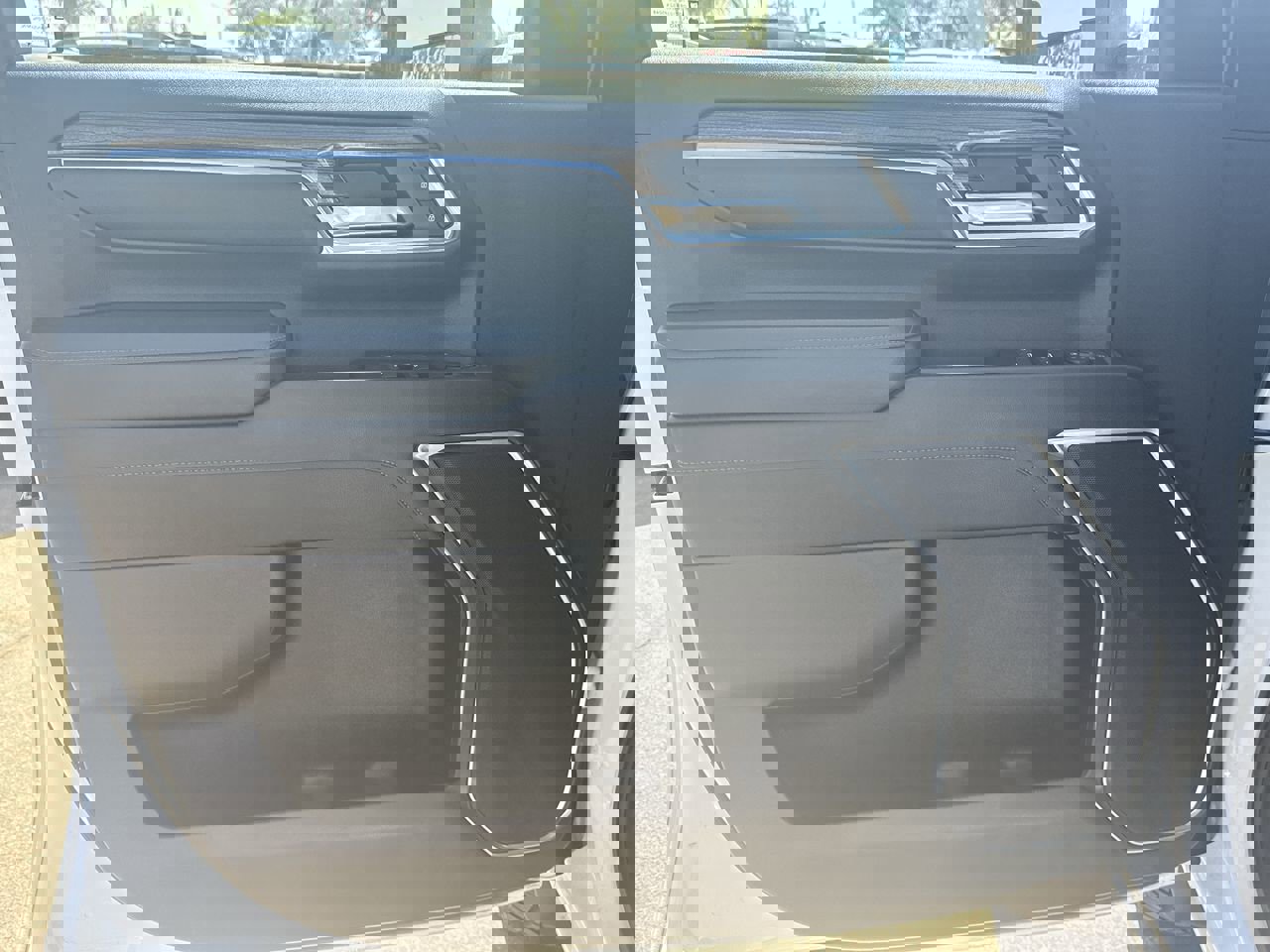 Used 2024 Chevrolet Silverado 2500 LT image 20