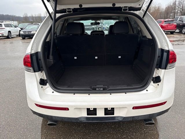 Used 2014 Lincoln MKX AWD w/ Equipment Group 101A image 25