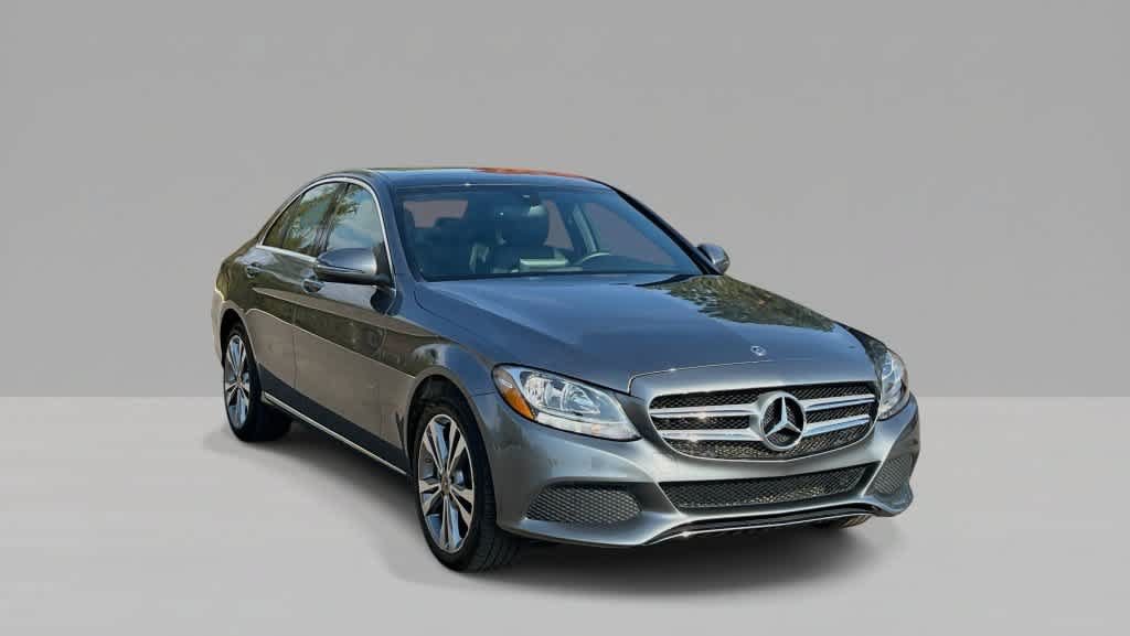 Used 2018 Mercedes-Benz C 300 4MATIC Sedan image 2