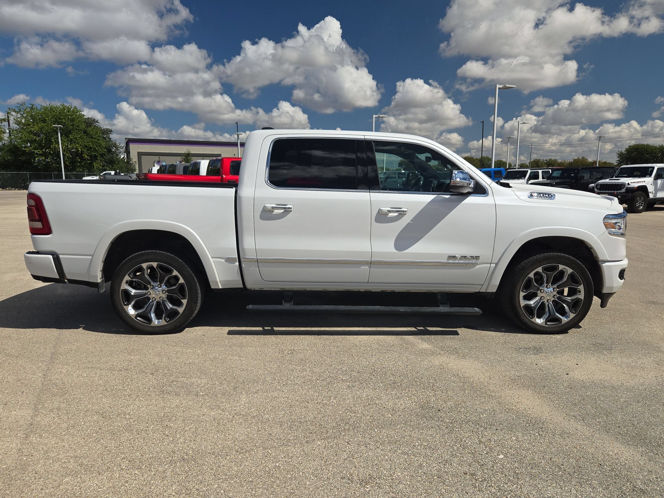 Used 2020 RAM 1500 Limited AWD/4WD image 2