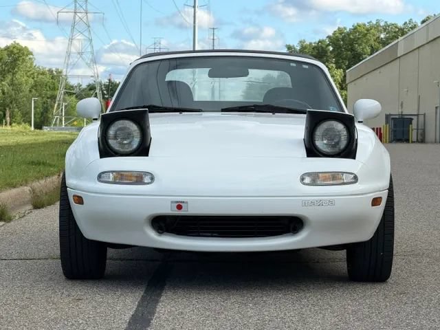 Used 1990 MAZDA MX-5 Miata RWD image 5