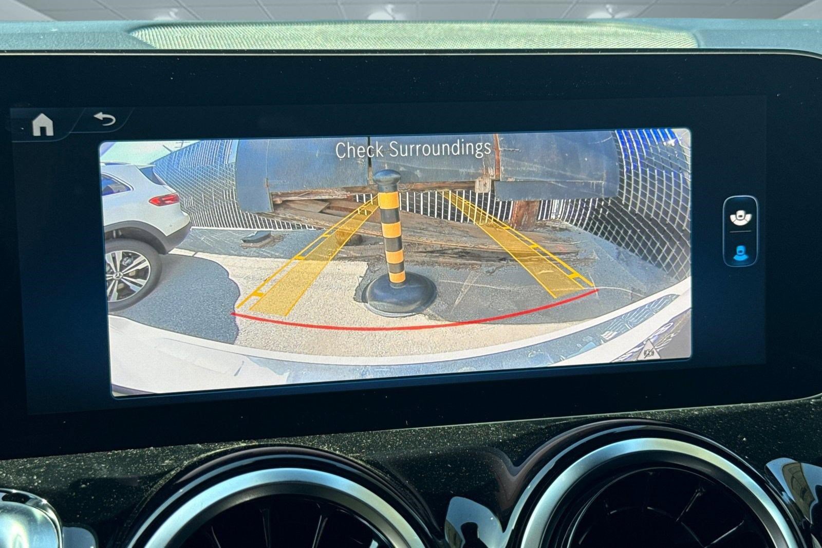New 2026 Mercedes-Benz GLB 250 image 23