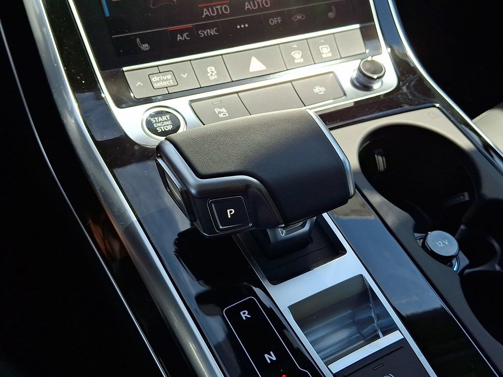 New 2026 Audi Q7 3.0T Premium AWD/4WD image 8