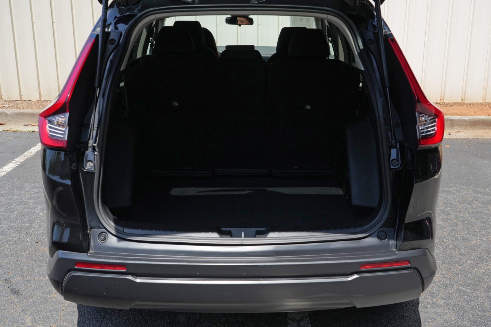 Used 2023 Honda CR-V EX image 9