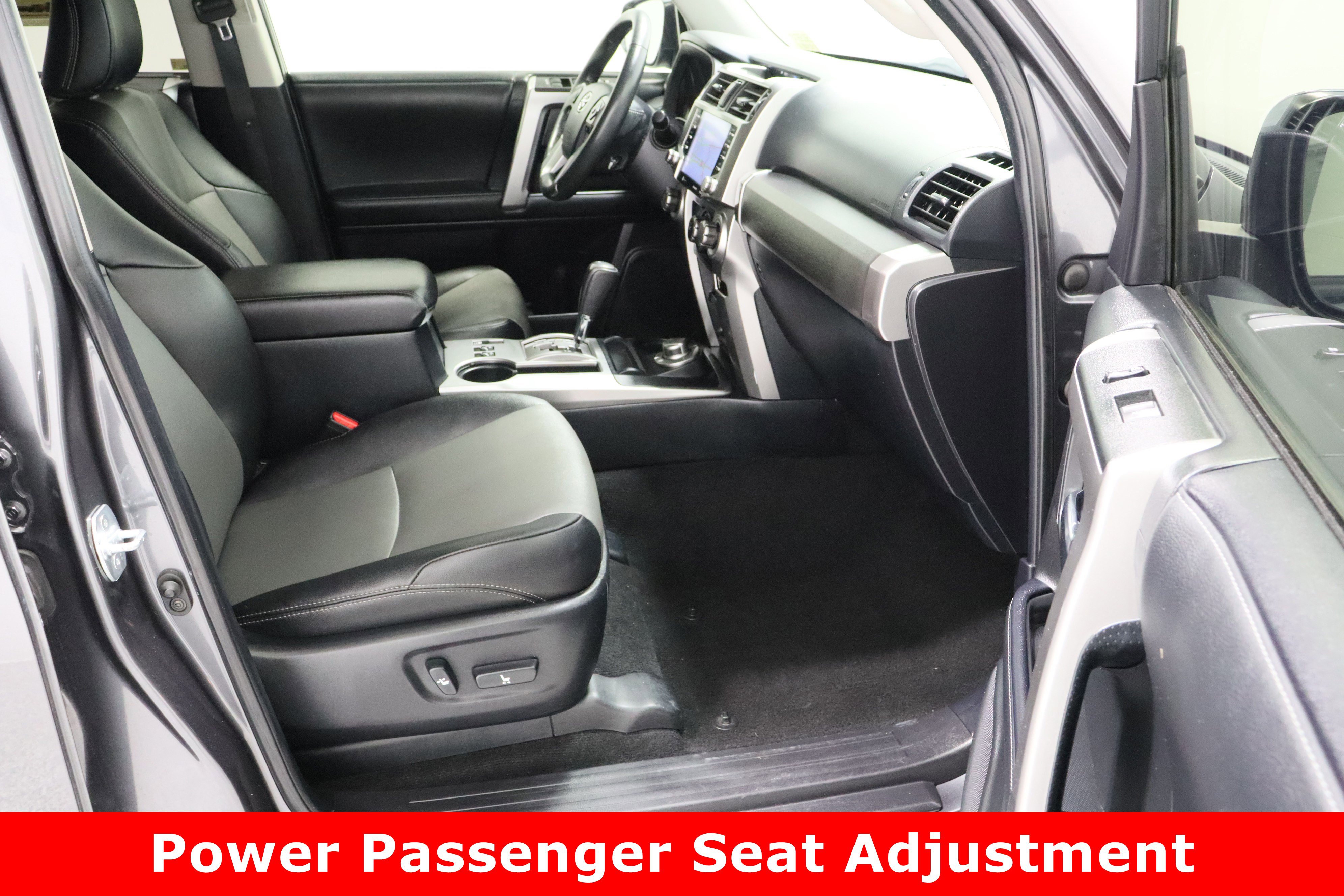 Used 2020 Toyota 4Runner SR5 Premium image 38