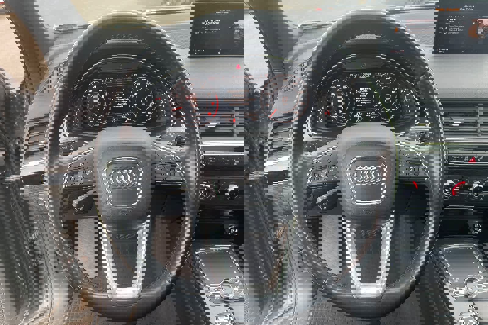 Used 2017 Audi Q7 3.0T Premium Plus w/ Premium Plus Package image 14