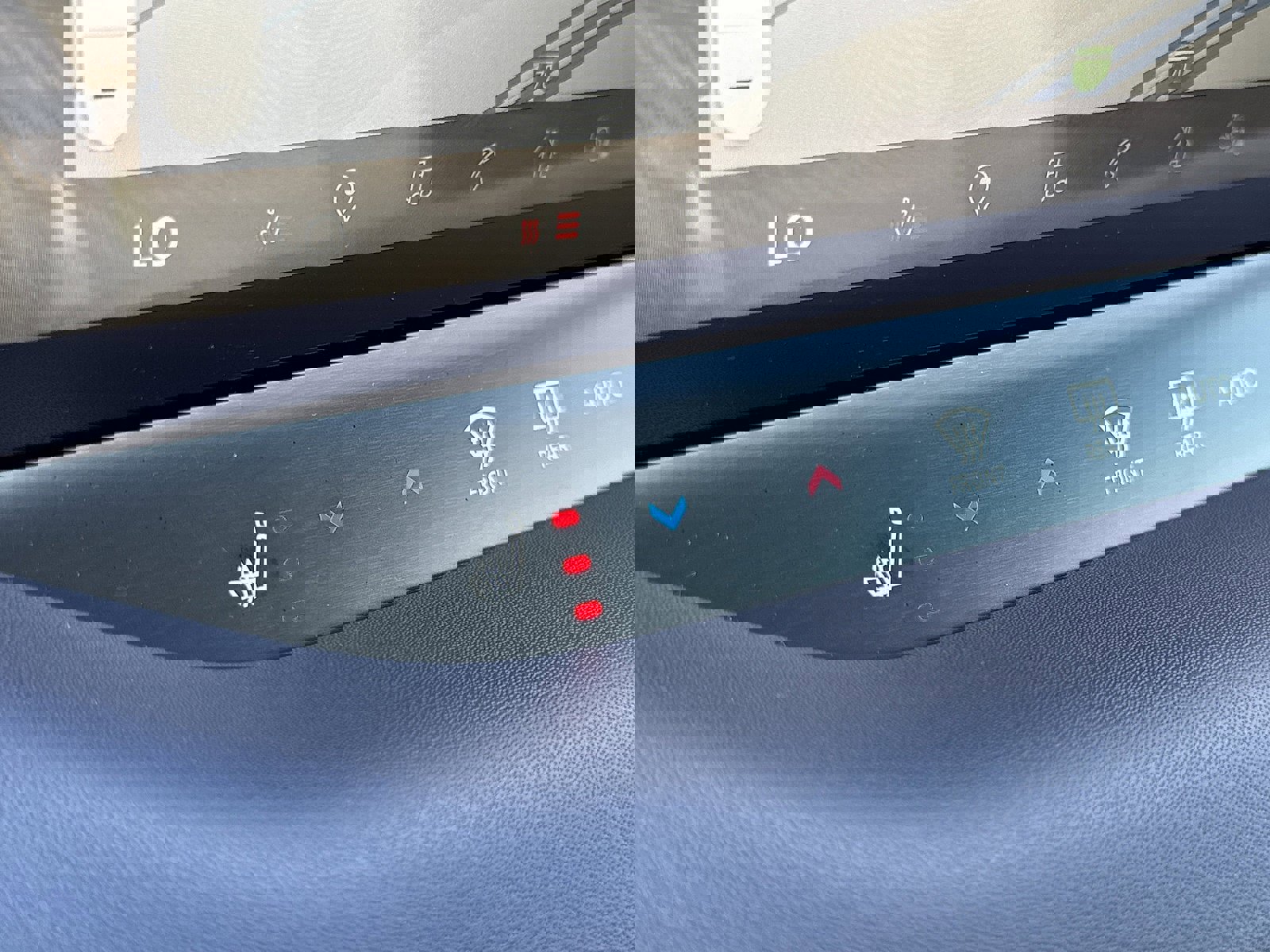 New 2026 Nissan Leaf SV+ w/ Floor Mat Package (SV+) image 20