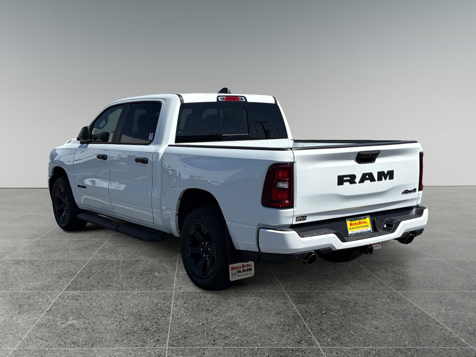 New 2026 RAM 1500 Express AWD/4WD image 3