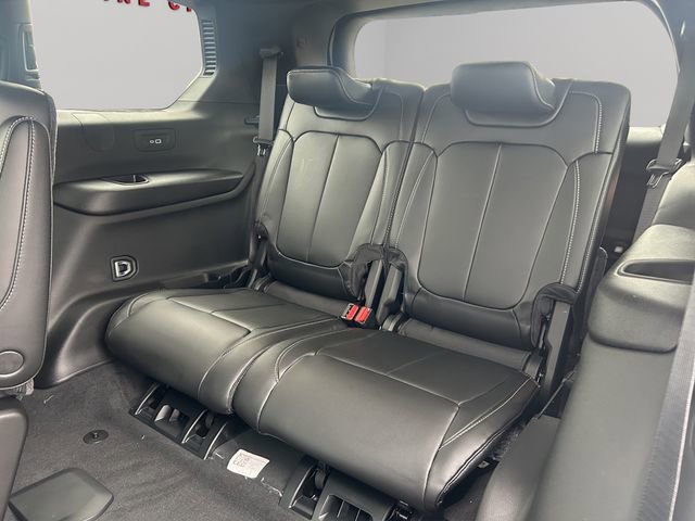 New 2026 Jeep Grand Cherokee L Limited AWD/4WD image 13