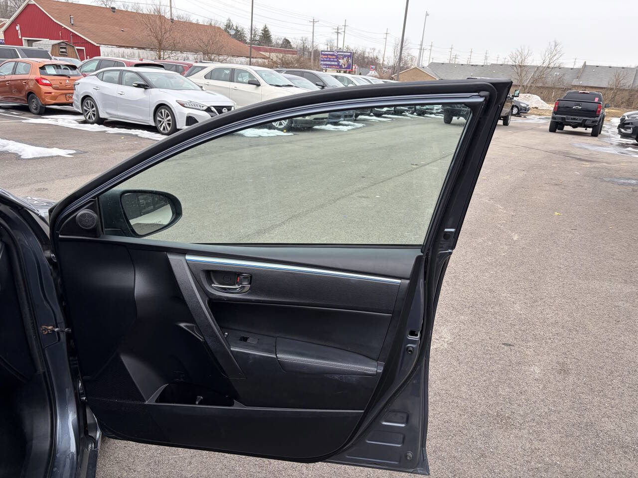 Used 2014 Toyota Corolla S image 19