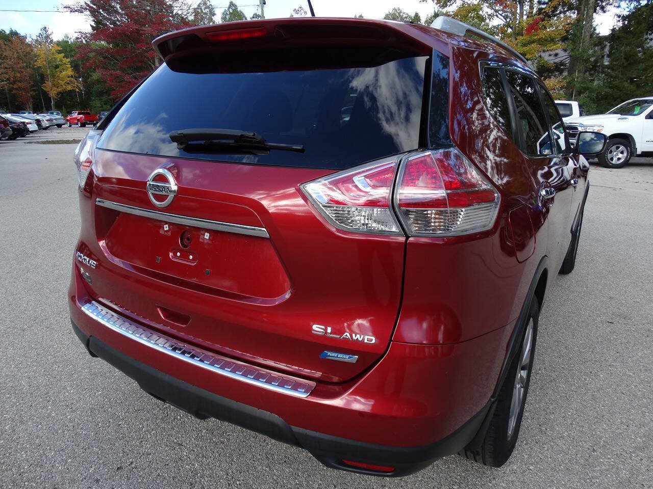 Used 2015 Nissan Rogue AWD SL w/ Premium Package image 11