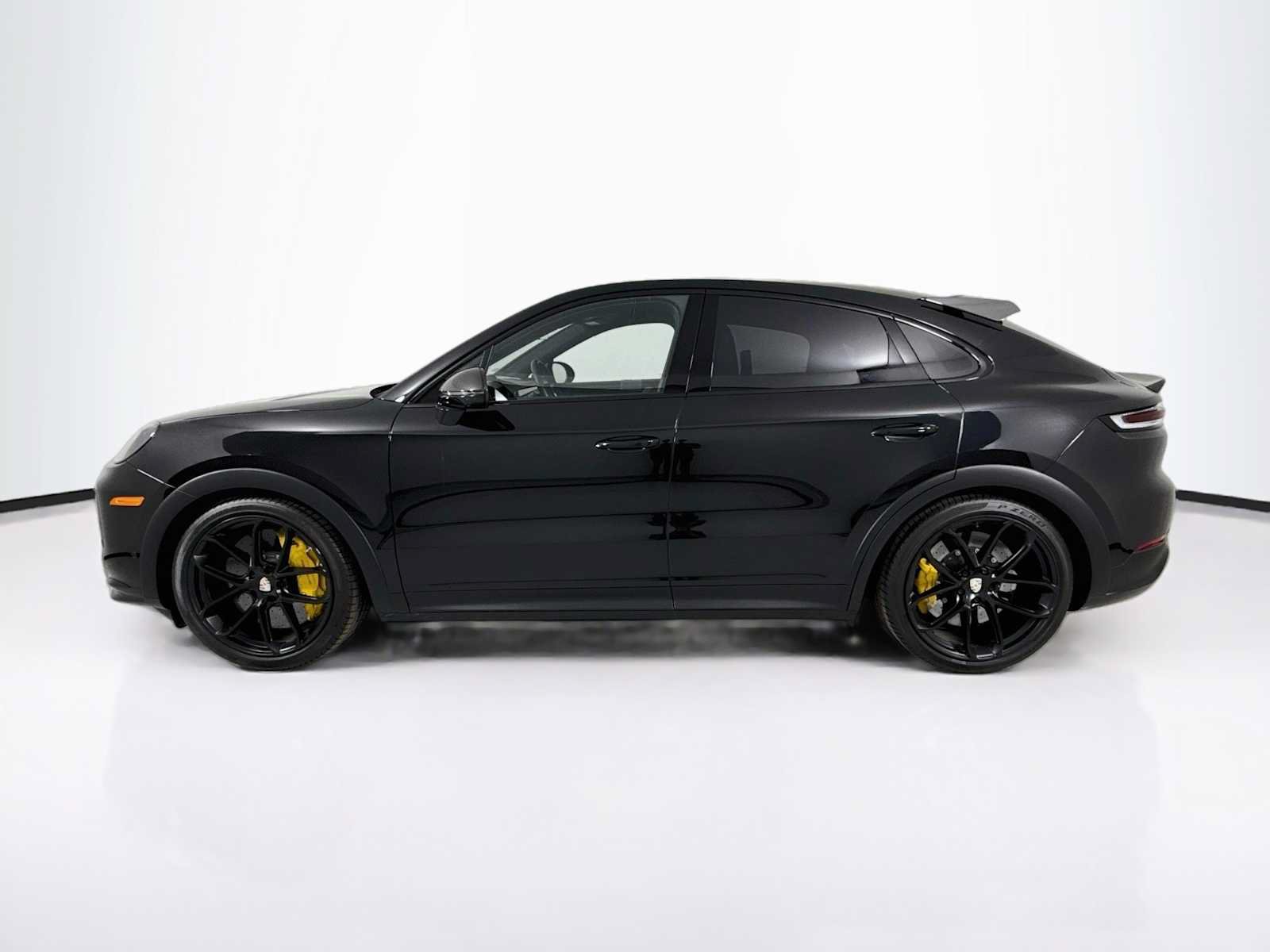 Certified 2024 Porsche Cayenne Turbo GT AWD/4WD image 2