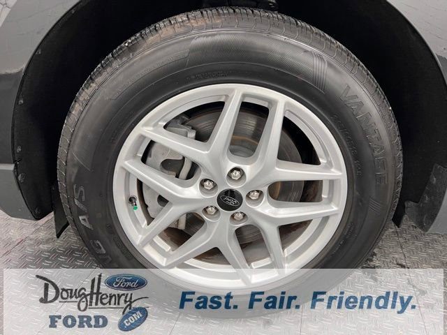 Used 2024 Ford Edge SEL image 21