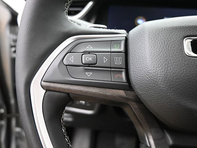 New 2025 Jeep Grand Cherokee L Limited w/ Black Appearance Package image 34