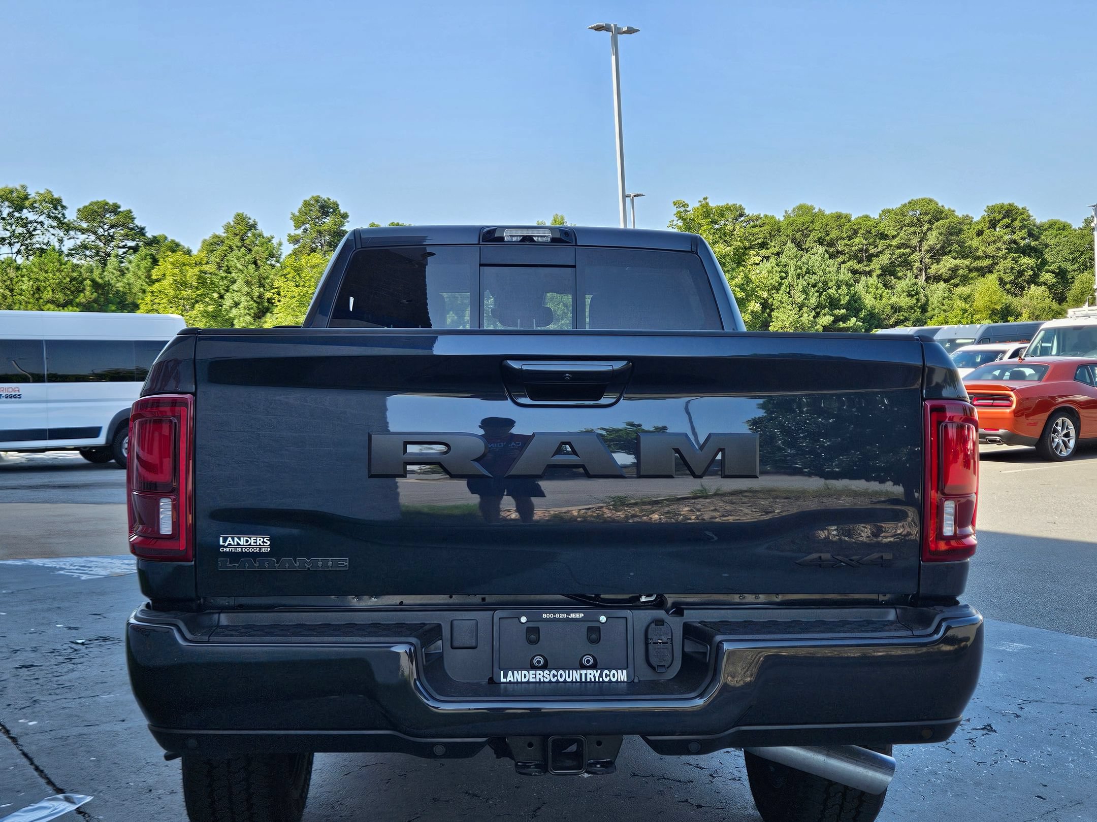New 2026 RAM 2500 Laramie w/ Night Edition AWD/4WD image 6