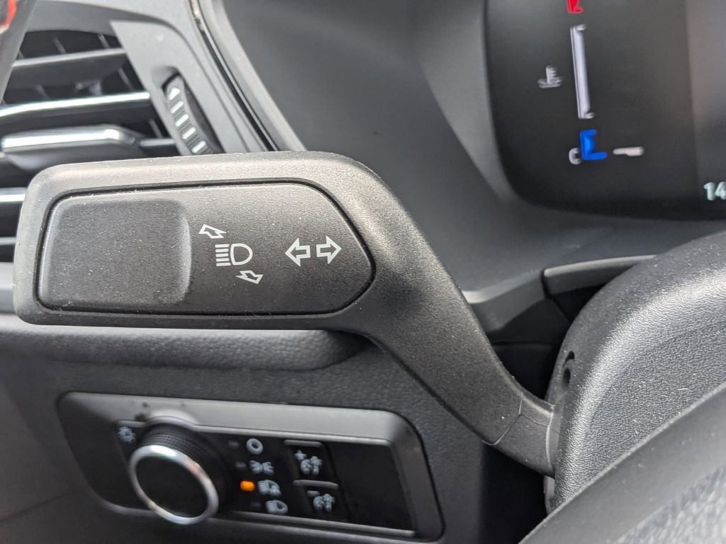 Used 2025 Ford Escape ST-Line FWD image 26