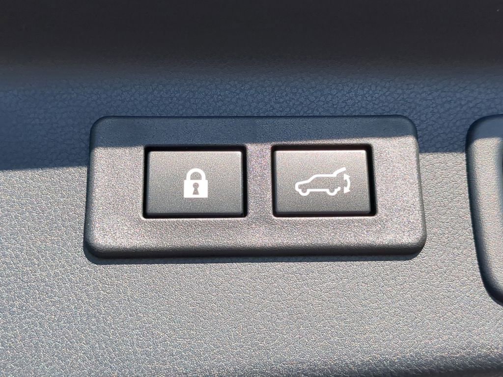 Certified 2026 Subaru Forester Premium image 10