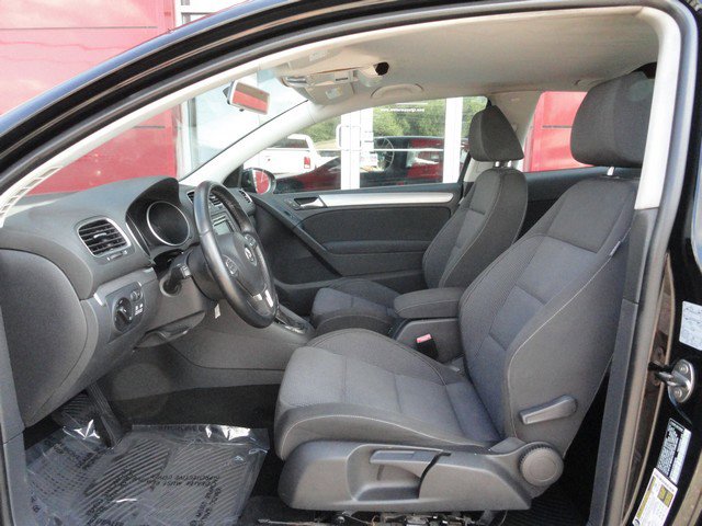 Used 2012 Volkswagen Golf TDI image 11