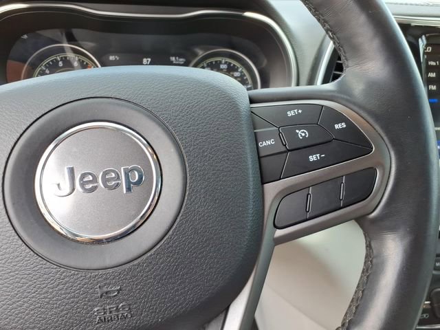 Used 2019 Jeep Cherokee Limited image 27
