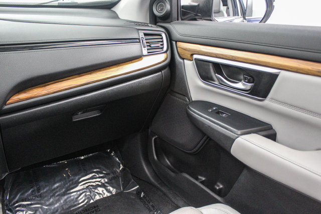 Used 2019 Honda CR-V Touring image 24