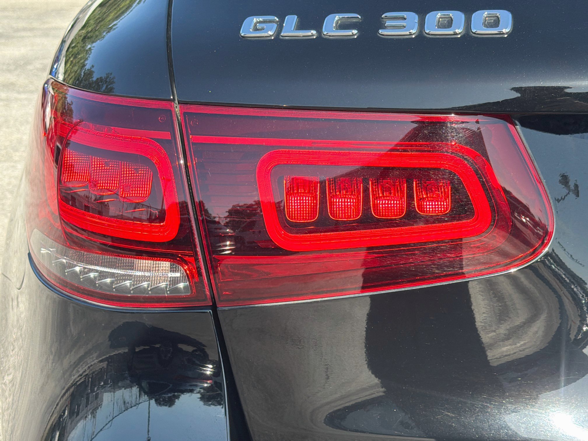 Used 2022 Mercedes-Benz GLC 300 image 10