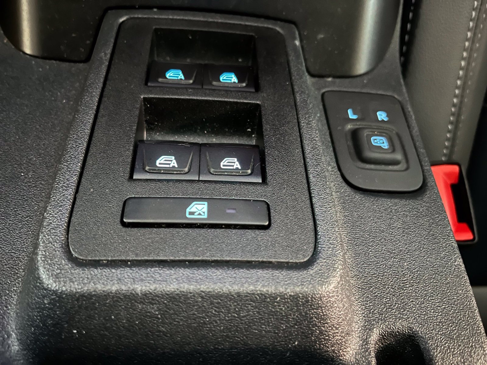 Used 2022 Ford Bronco Outer Banks AWD/4WD image 27