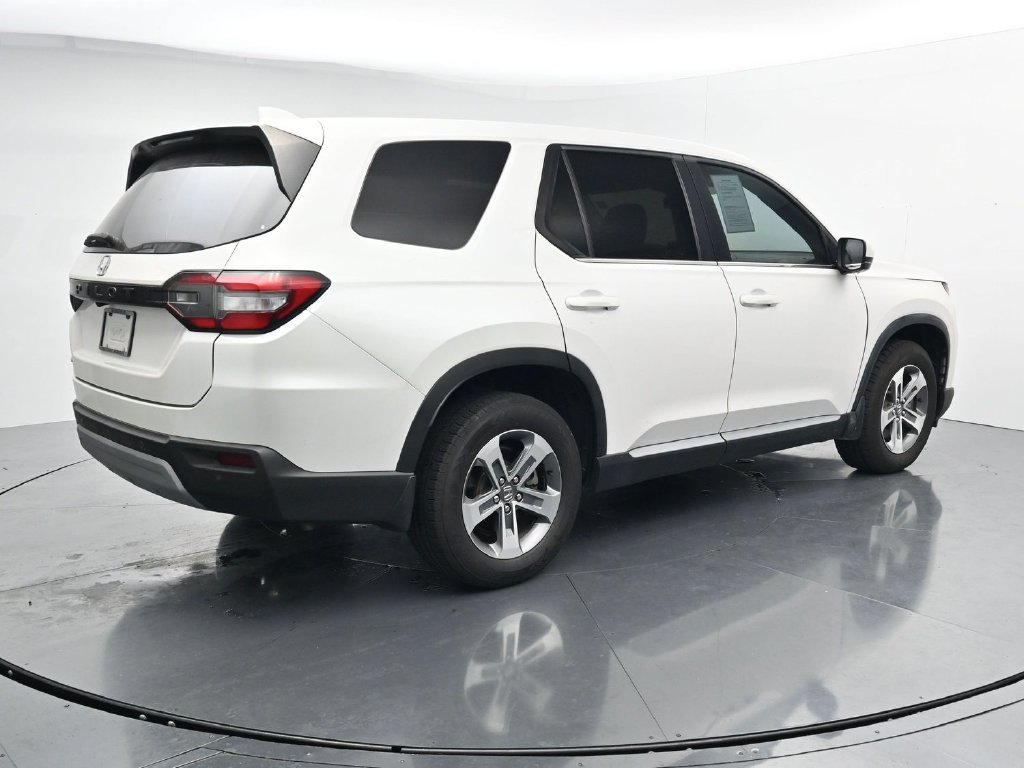 Used 2023 Honda Pilot EX-L image 8