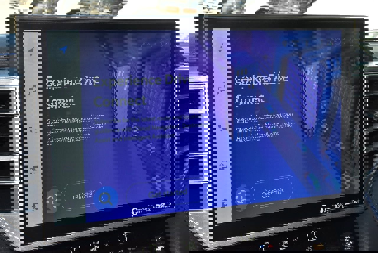 Used 2023 Toyota Tundra Platinum image 28