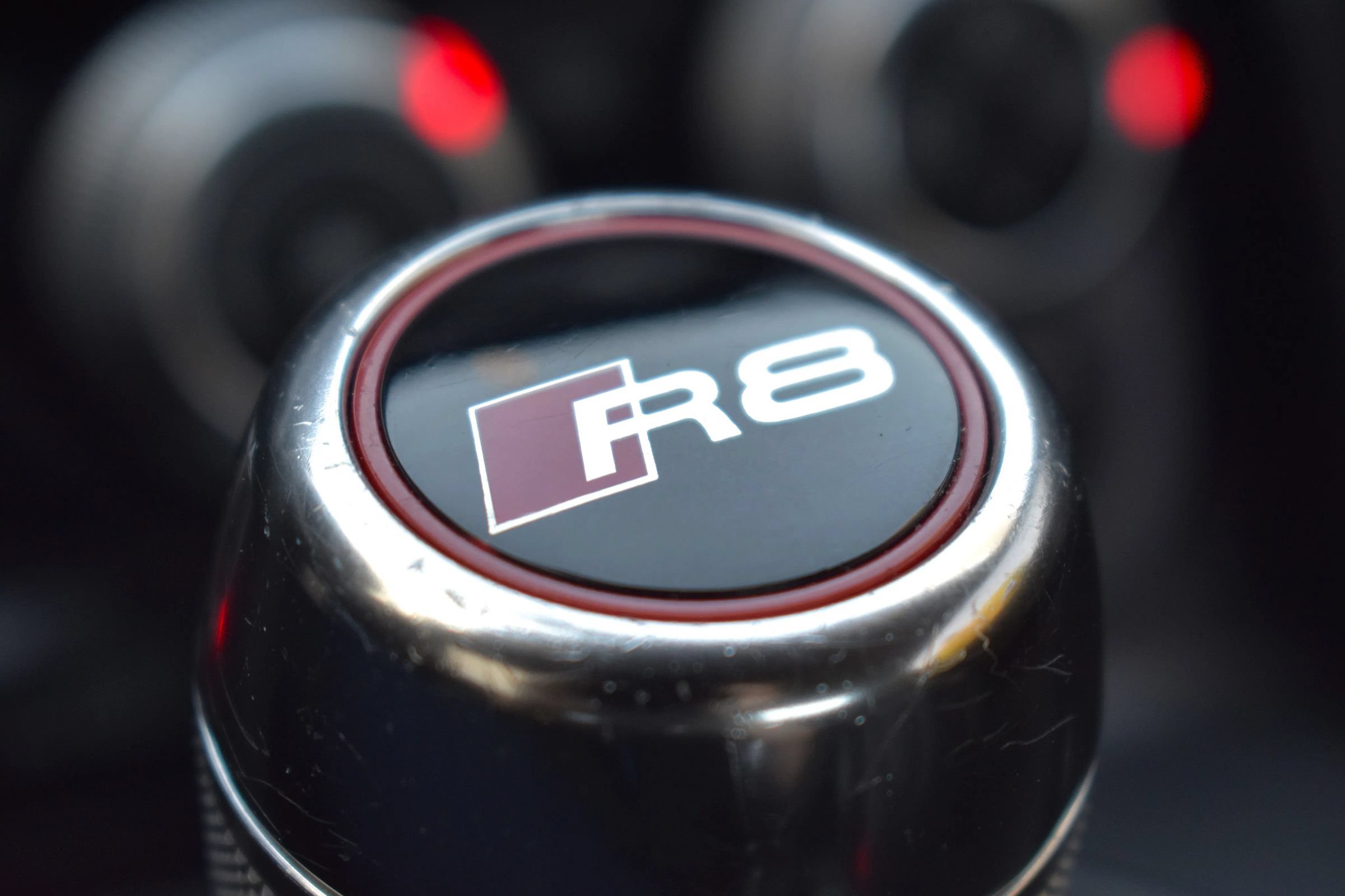 Used 2014 Audi R8 V10 AWD/4WD image 40