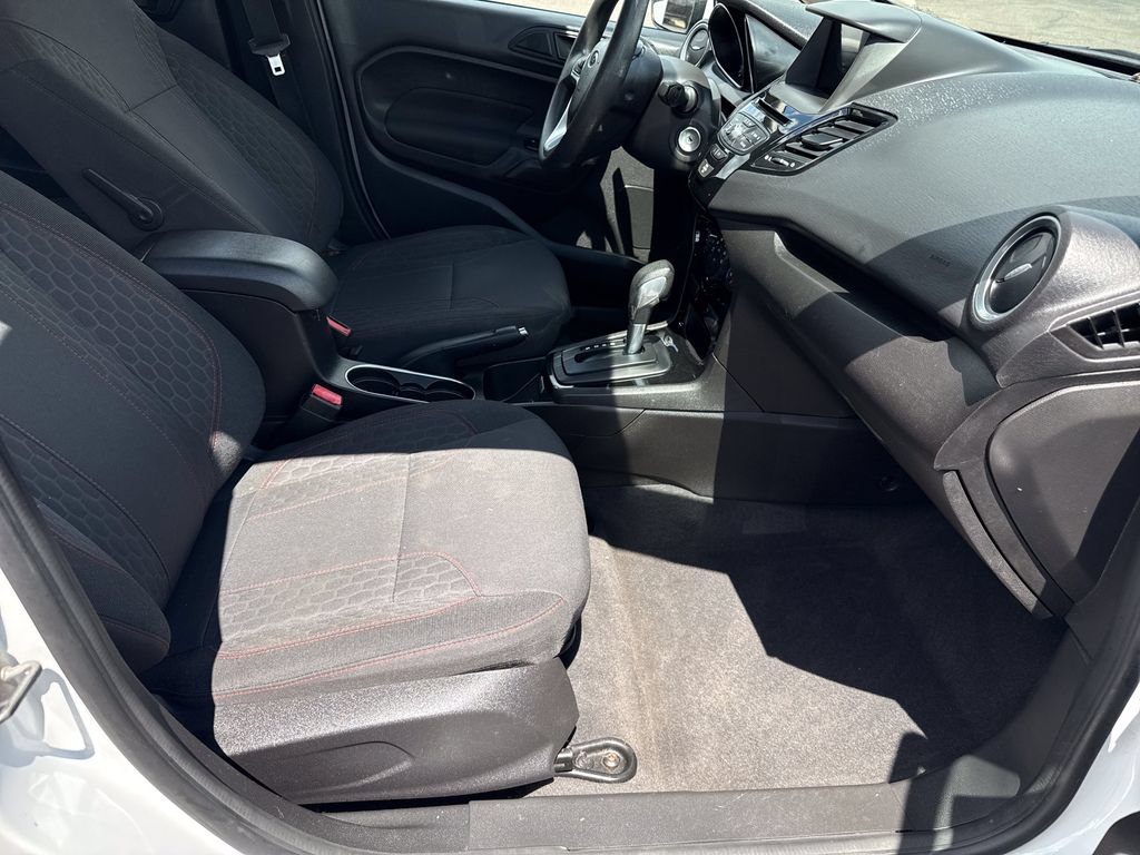 Used 2017 Ford Fiesta SE w/ Equipment Group 201A FWD image 15