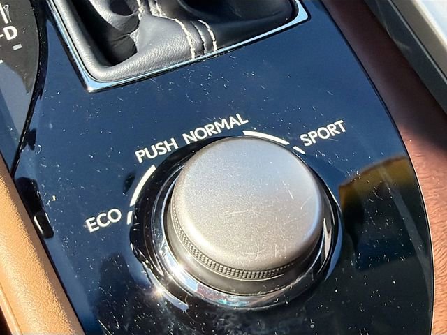 Used 2020 Lexus GS 350 AWD w/ Premium Package image 28