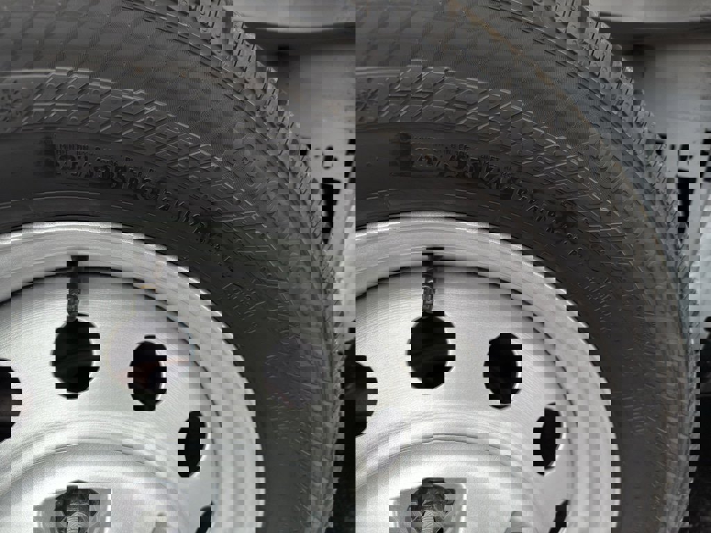 New 2025 Ford Transit 250 Low Roof AWD image 15