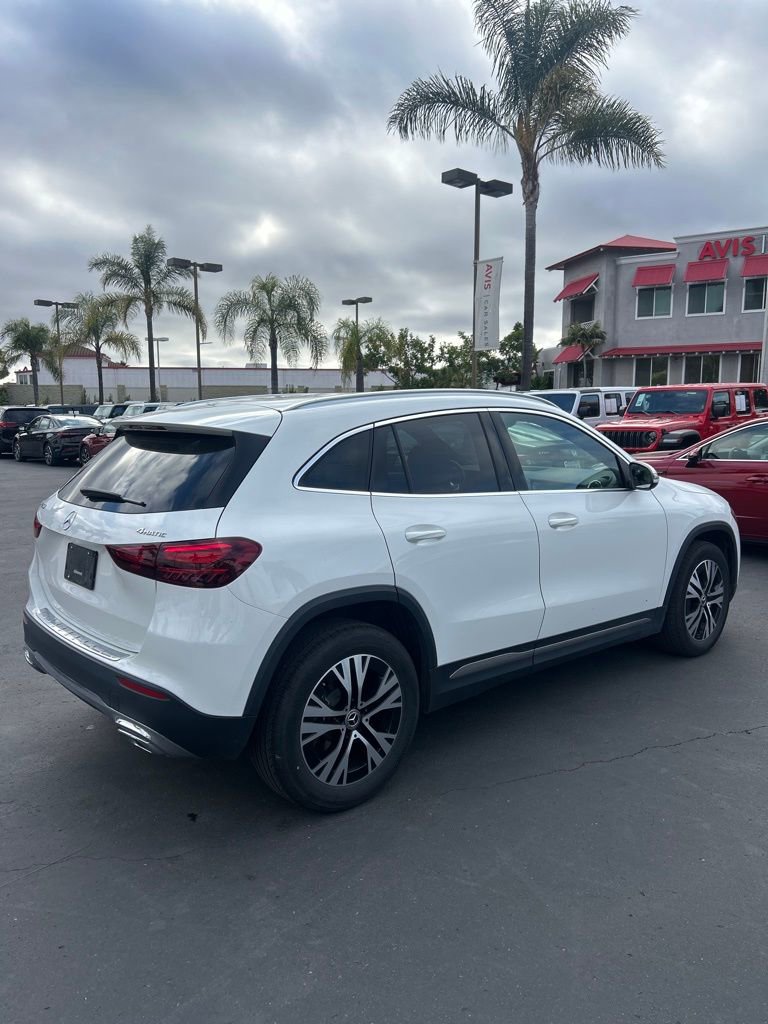 Used 2025 Mercedes-Benz GLA 250 4MATIC image 6