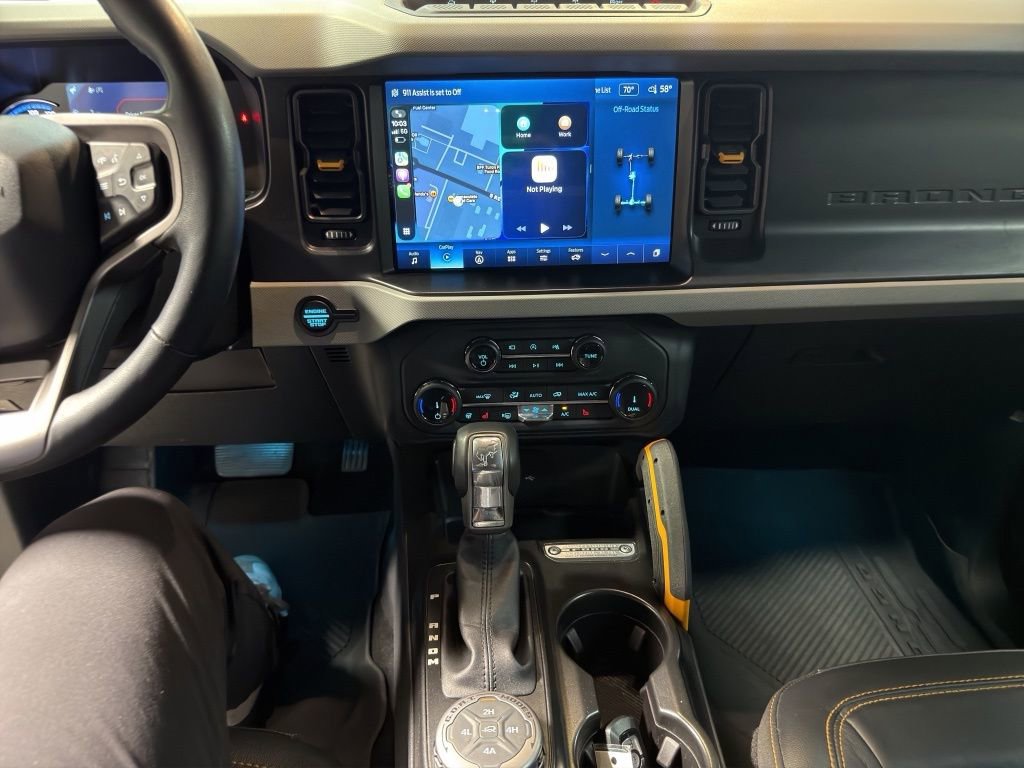 Used 2022 Ford Bronco Badlands image 12