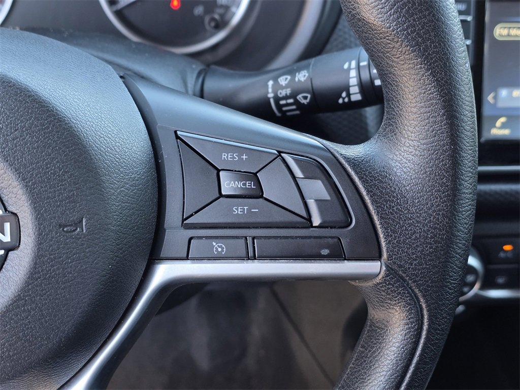 Used 2022 Nissan Kicks S image 21