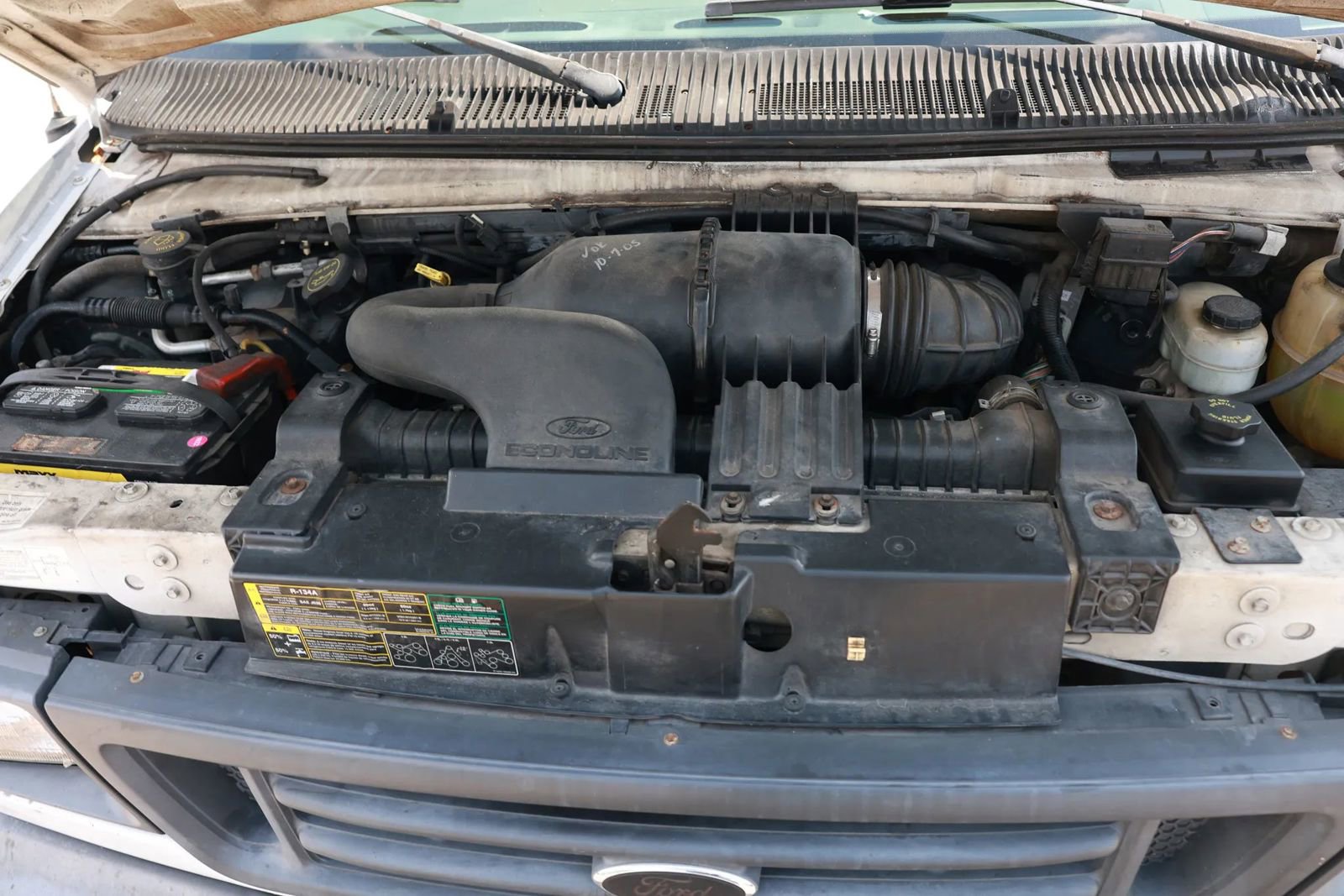 Used 2005 Ford E-350 and Econoline 350 Super Duty image 39