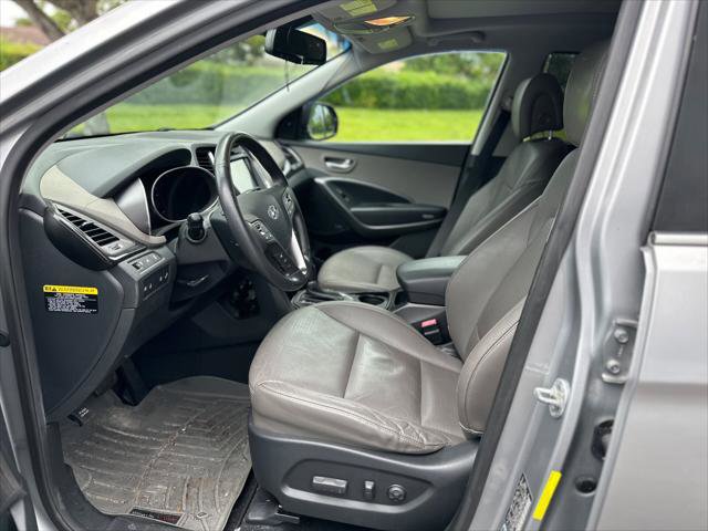 Used 2014 Hyundai Santa Fe Limited w/ Ultimate Package 07 FWD image 12