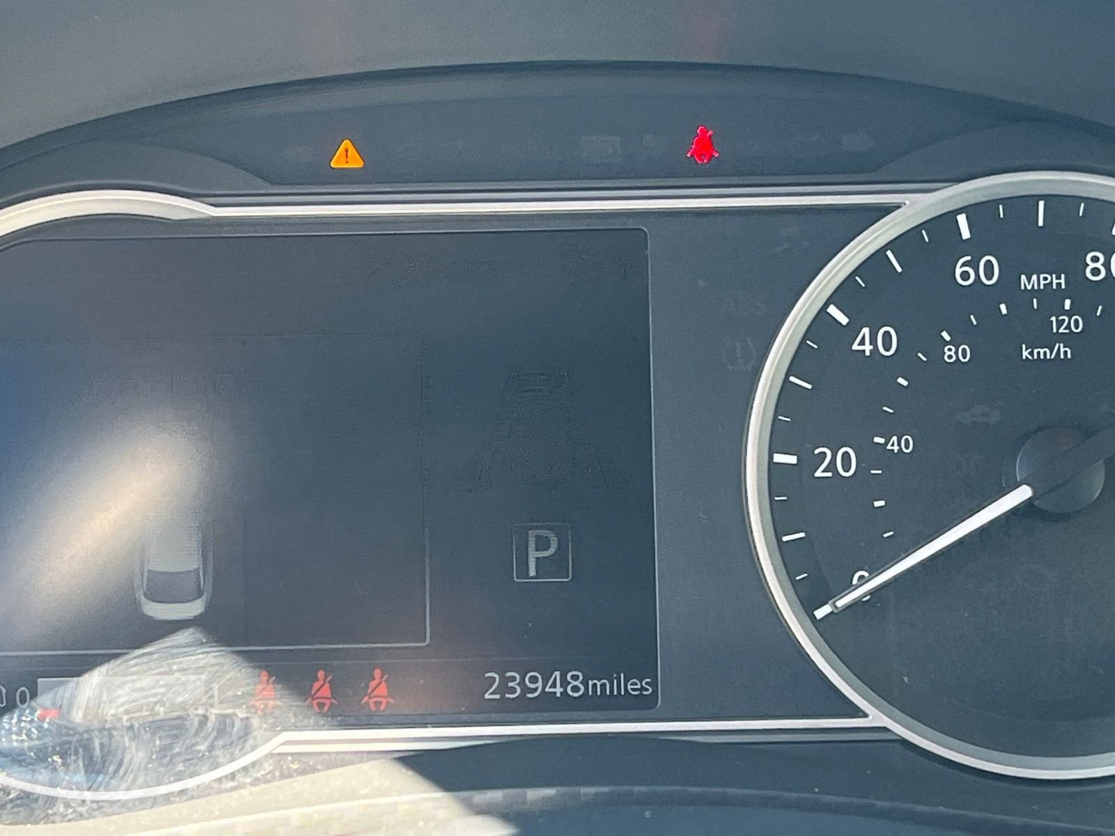 Used 2025 Nissan Versa SV image 38