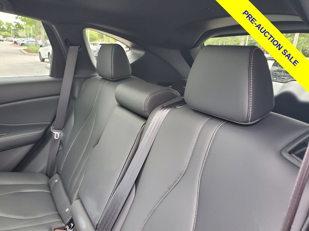 Used 2026 Acura RDX SH-AWD image 13