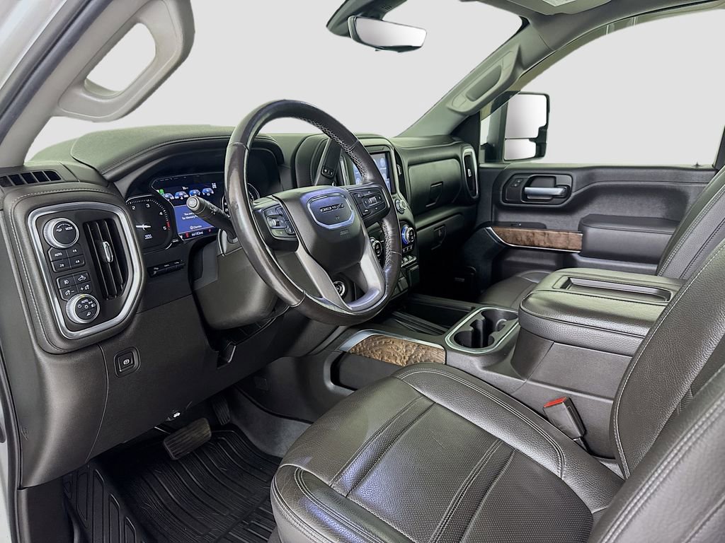 Used 2021 GMC Sierra 3500 Denali w/ Denali Ultimate Package AWD/4WD image 9