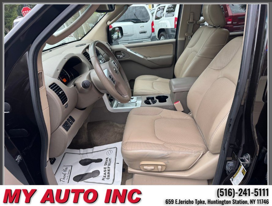 Used 2012 Nissan Pathfinder Silver w/ DVD Entertainment Pkg AWD/4WD image 25