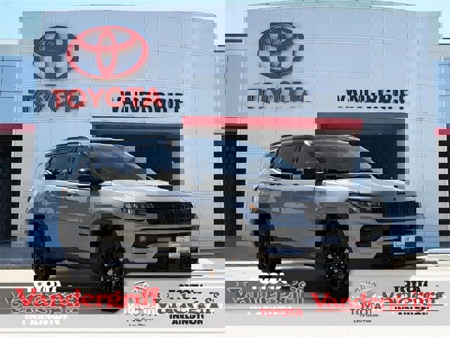 Used 2024 Jeep Compass Latitude w/ Altitude Special Edition